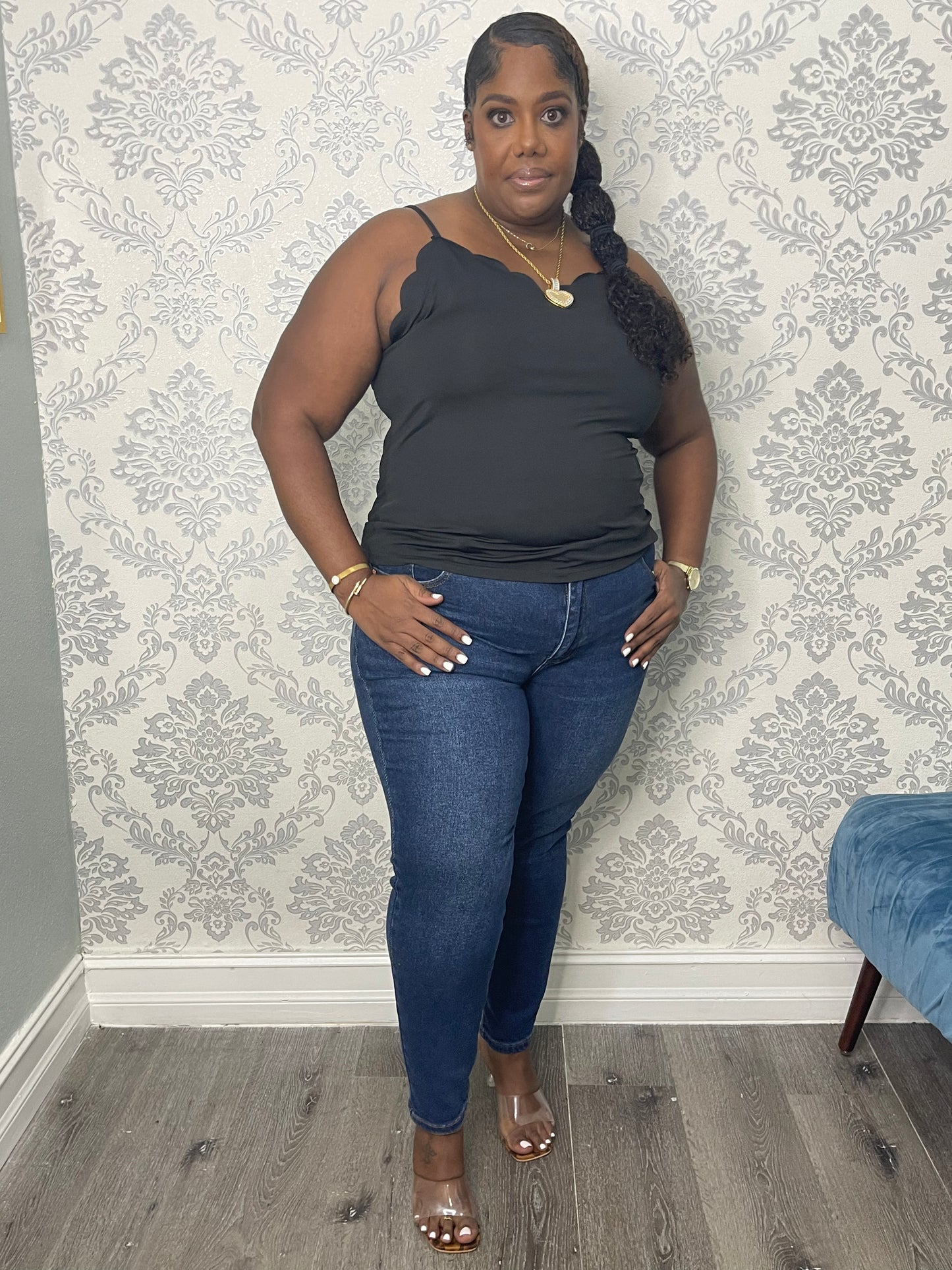 "ITS GIVING" DARK PLUS JEANS